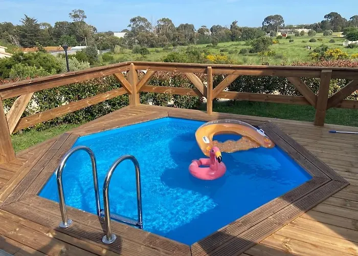 Piscine 6 Personnes-3 Chambres-climatisee 别墅 比古里亚